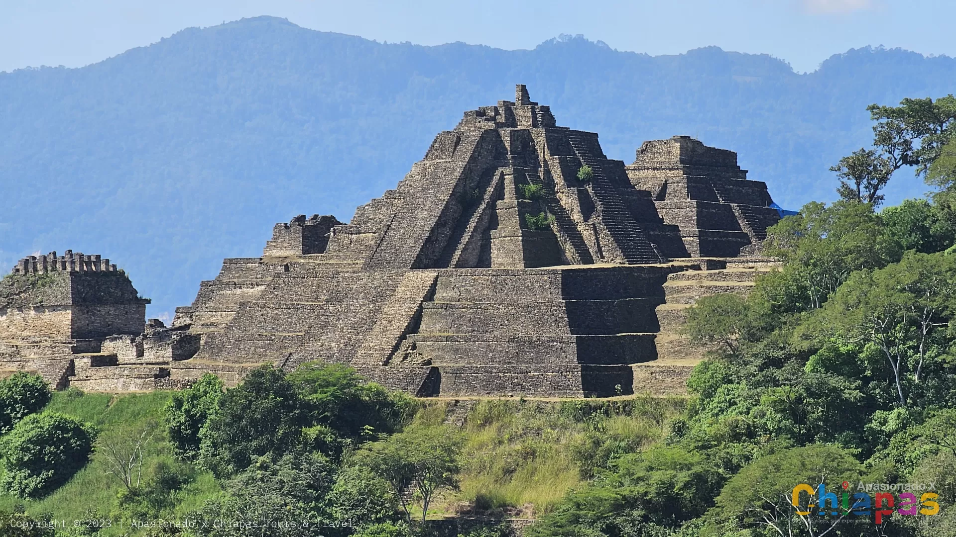 Toniná, Entre las Nubes: Un Viaje Detallado a las Ruinas Mayas en Chiapas