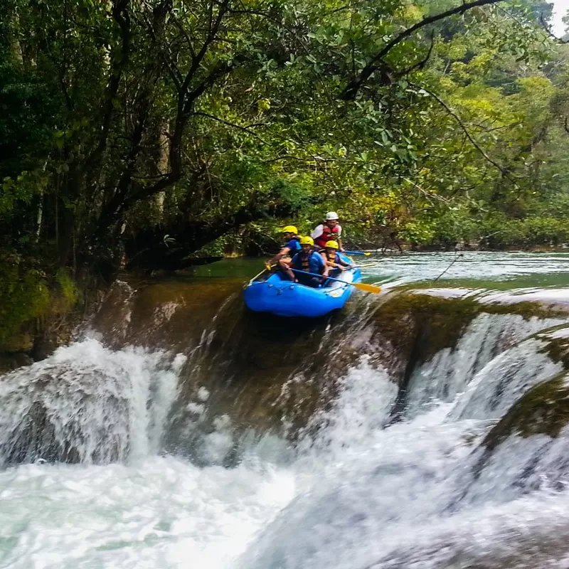 Aventura Extrema: Rafting en la Selva Lacandona desde Ocosingo