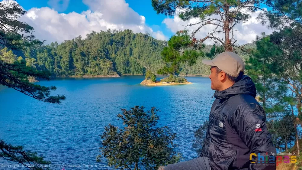 Explorando la Belleza Natural de Chiapas: Cascadas El Chiflón y Lagunas de Montebello