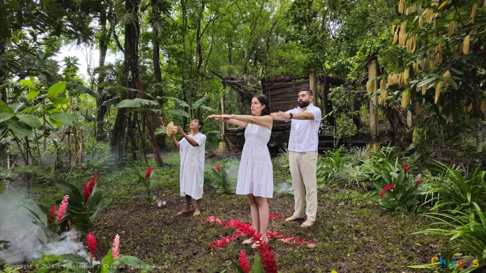 Ceremonia Lacandona: Un Viaje a las Raíces Culturales