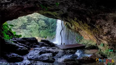 cascada de misol-ha agua azul