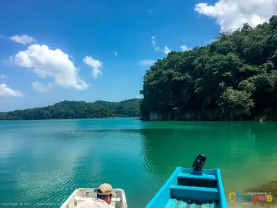 laguna guinea de sibal, selva lacandona