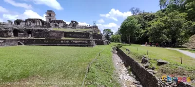 Sistema de alcantarillado de la zona arqueologica de Palenque