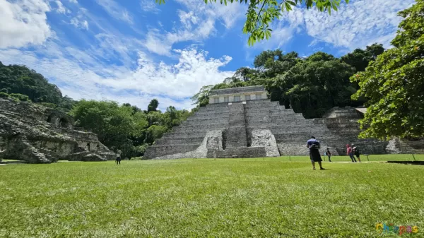 Descubre la Zona Arqueológica de Palenque