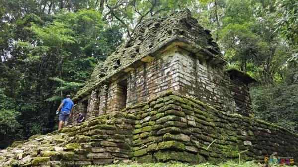 Explorando Yaxchilán: Huellas de una Civilización