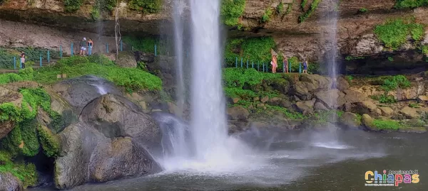 cascada de misol-ha cerca de palenque